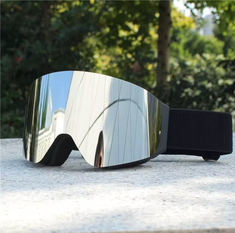 Magnetic Dual-Layer Anti-Fog Ski Goggles with Flip Lens